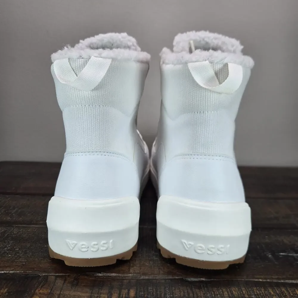 NEW Vessi Alta High Top Sneaker Mens Size 11 Winter Waterproof Boots Shoes White